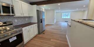 Fully Updated 3-bedroom, 2-bathroom house for rent in North Allegheny School District! Gallery 5