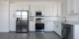 246 Rotonda Boulevard West Unit B Gallery 1