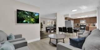 Family-Friendly House with Pool and Spacious room Gallery 8