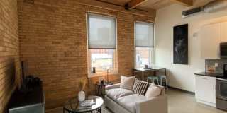 700 Central Gallery 14
