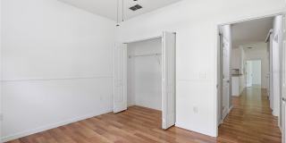 858 GRAND REGENCY POINT Gallery 24