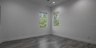 2700 N MYRTLE AVENUE Gallery 27