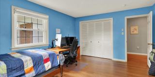 1424 CENTER Road Gallery 23