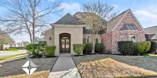 Beautiful House off Siegen lane - 3 Bedroom and 3 full Bathrooms Gallery 1