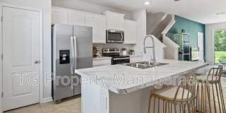 8245 Watercourse Way Gallery 1