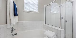 Heritage at Lakeside Gallery 15