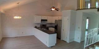 Experience Aurora living in this spacious 3-bedroom, 2-bathroom home Gallery 8
