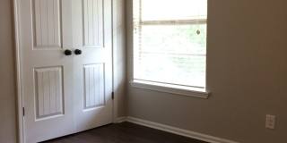Essex Square Apartments Gallery 35