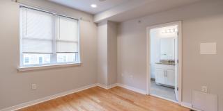 Five Bed Manayunk Apartment Gallery 30