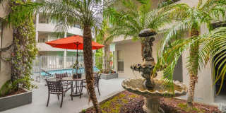 1815 N. Harvard Blvd. Gallery 9