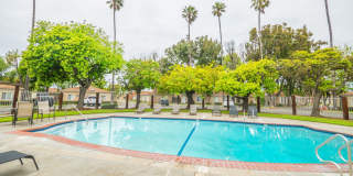 1600 W. 5th St. Gallery 44