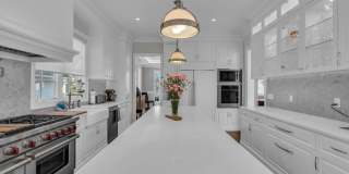 502 Brighton Avenue Gallery 17