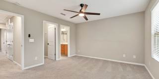 Charming Move-In Ready Townhome in Rustica Oaks! Gallery 22