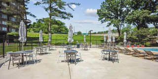 RiverHouse Gallery 85