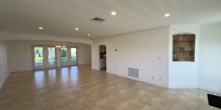Lakefront 2BR Home in 55+ Leisureville Community Gallery 9