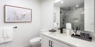 Simone Gallery 7