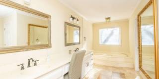 10315 Crescent Ridge Drive 10315 Crescent Ridge Drive Gallery 17