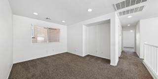 Beautiful Providence 3 Bedroom + Loft Home Gallery 23