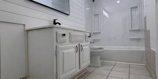 Beautifully Updated 4-Bedroom Home in Desirable Northeast Tacoma Beautifully Updated 4-Bedroom Home in Desirable Northeast Tacoma Gallery 35
