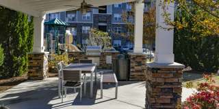 Henley at Mirror Lake Gallery 27