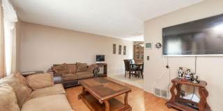 Northeast MPLS 4BD/2BA House! Attached Garage, Fenced Yard & Laundry! Avail. 8/1! Gallery 3