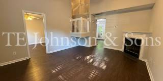 Beautiful 3BR Home with Vaulted Ceilings, Community Pool & Main Level Primary Suite Beautiful 3BR Home with Vaulted Ceilings, Community Pool & Main Level Primary Suite Gallery 7