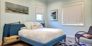 129 Channel Pointe Mall Gallery 17