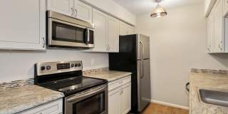 1601 CARRIAGE HOUSE Terrace Gallery 9