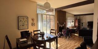 Charming 3-bedroom, 2-bathroom duplex in West Davis. Gallery 4
