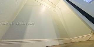 2218 Harding St Gallery 40