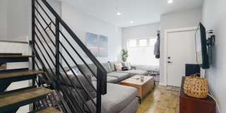 Four Bed Olde Kensington/Fishtown Home Gallery 8