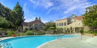 eaves Thousand Oaks Gallery 23