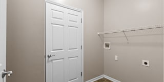 Marble Cliff Commons Gallery 90