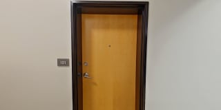 Ferry Street Flats Gallery 22