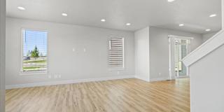 Perfectly designed 5-bedroom, 3-bath single family home Gallery 11