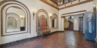 950 Franklin Street Gallery 9