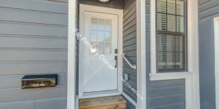 807 Dreiss Street Gallery 22