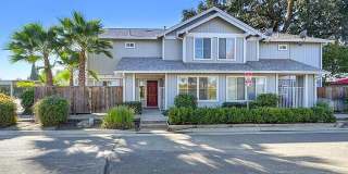 **SPECIAL - $750 Off Second Month** - Charming 2-Story Townhome for Rent Gallery 1