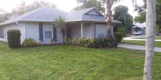 2 Bedroom 2 Bath 1-Car Garage Gallery 1