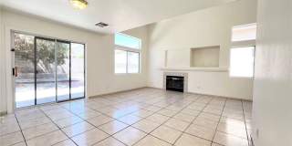 8284 W ROCHELLE Avenue Gallery 2