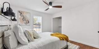 913 Estelle Ave Gallery 17