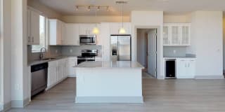 Advenir at One Eleven Gallery 15