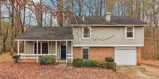 Room in 3 Bedroom Home at Alicia Ct Gallery 1