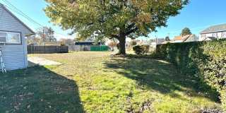289 GOLDENRIDGE Drive Gallery 14