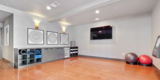 LINQ LINQ Gallery 29