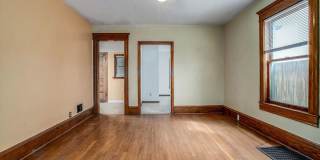 **For Lease: 908 E 31st St – Spacious 5‑Bedroom Historic Home in Central Kansas City** Gallery 27