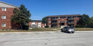 Modern 2-Bedroom Apartments in Crown Point, IN – Pet Friendly! Gallery 2
