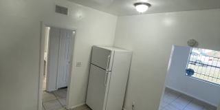 4526 Fairview St Gallery 10