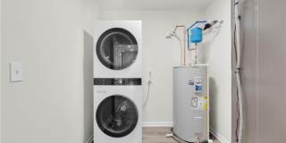 1513 Maple Street unit: 202 Gallery 20