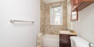 2 beds in Brighton no broker fee Gallery 5